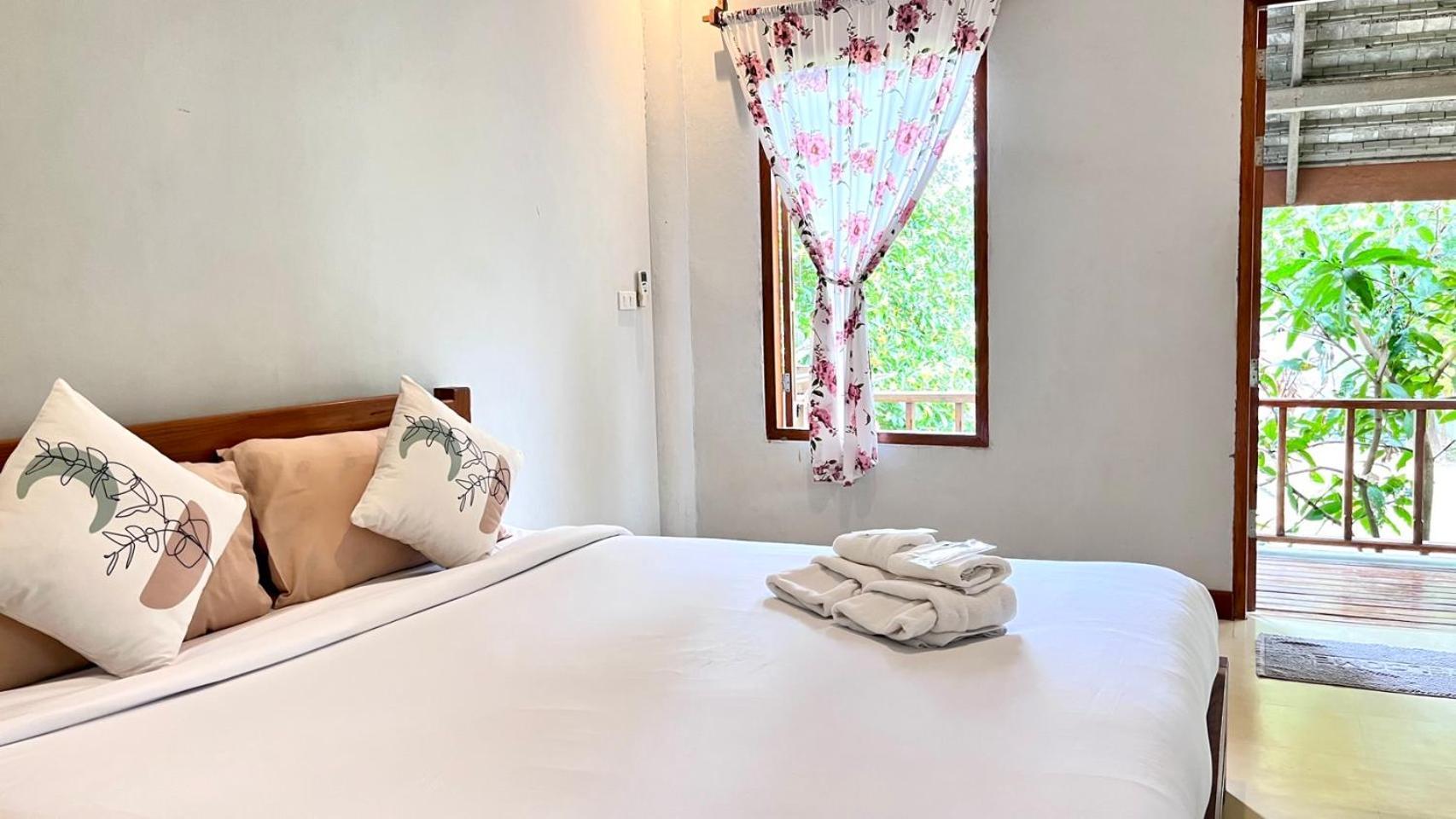 Pai Flora Resort Eksteriør bilde